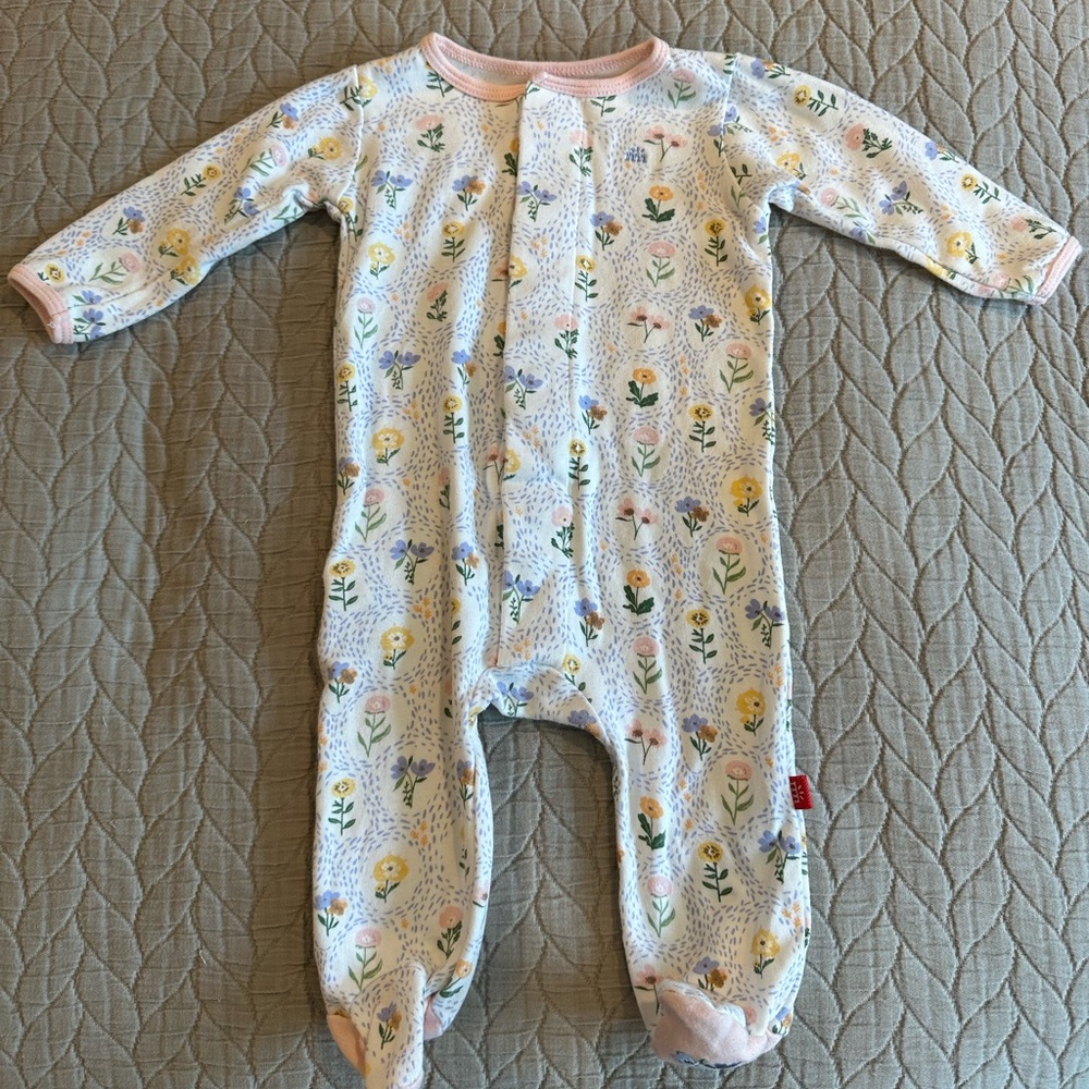 Magnetic Me Abbey Organic Cotton Footie: Size 3-6 Months